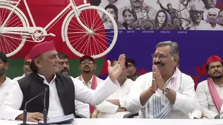 یوپی: ایم ایل سی کا ٹکٹ نہ دیے جانے سے ناراض سنجین ترپاٹھی سماجوادی پارٹی میں شامل، اکھلیش یادو نے بنایا امیدوار