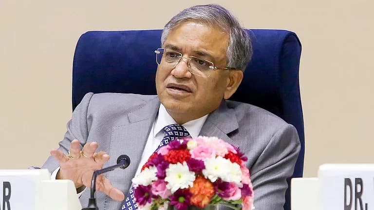 دہلی: چیف الیکشن کمشنر گیانیش کمار کے خلاف احتجاج معاملے میں پولیس کی کارروائی، 3 ایف آئی آر درج